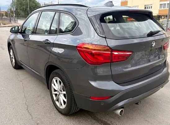 BMW X1 sDrive16d 5