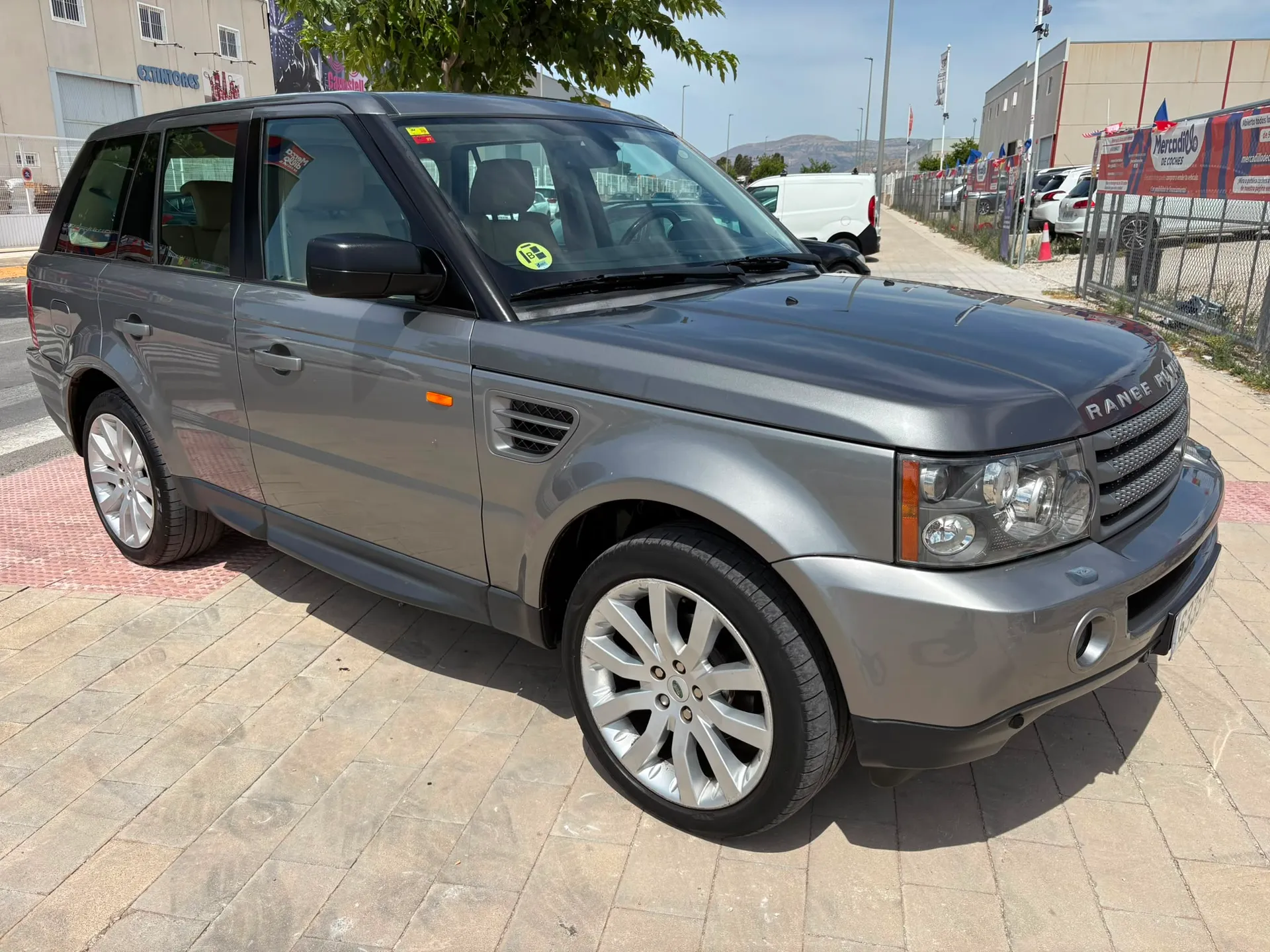 Land Rover Range Rover Sport HSE 2